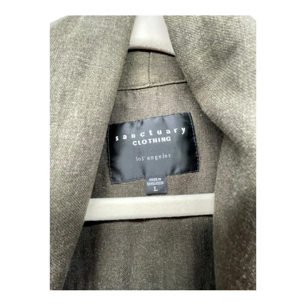 SANCTUARY Sleeveless Oversized Vest​ - Picture 3 of 6